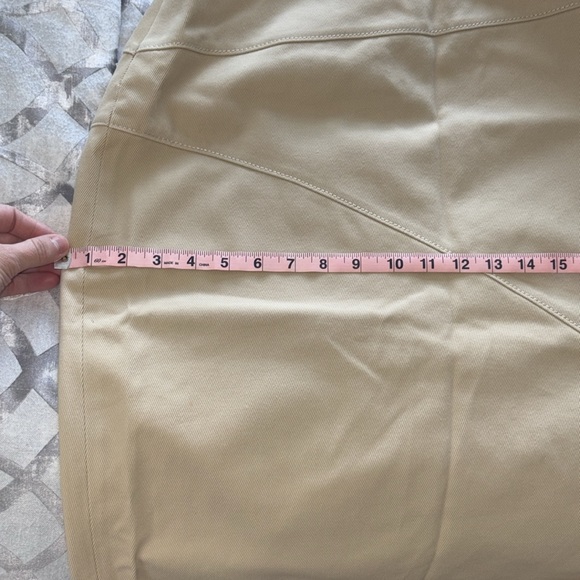 Authentic Valentino beige skirt size 6 - Picture 7 of 9